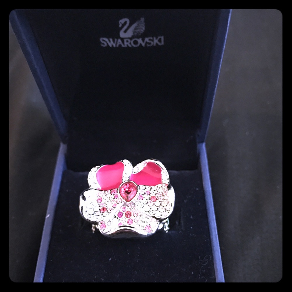 Swarovski pink crystal flower ring