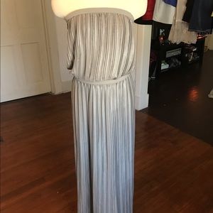 Gorgeous Pleated Strapless Dress