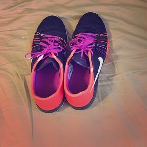 Nike Free TR 6