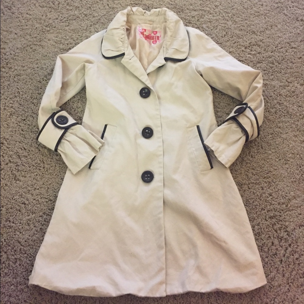 🎉SALE🎉 Ruffled Trenchcoat