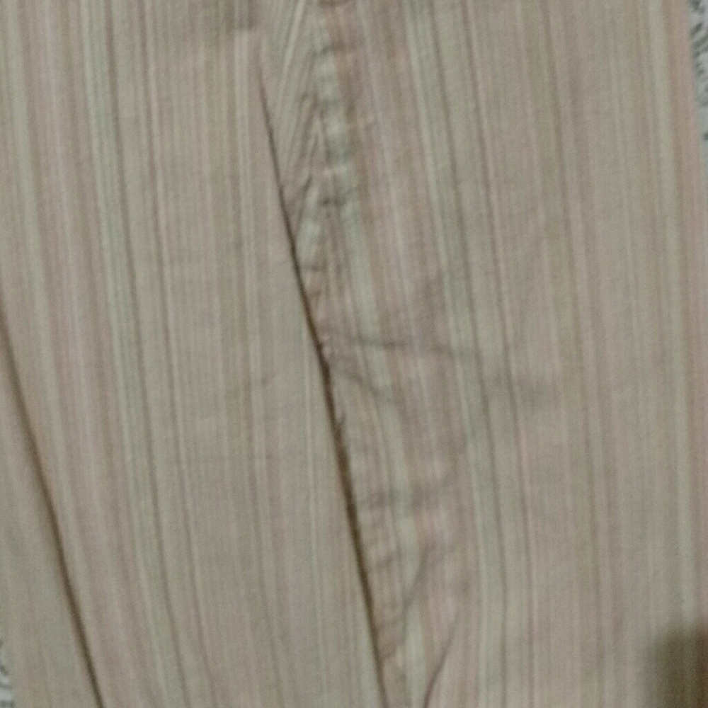 Pin stripe capries