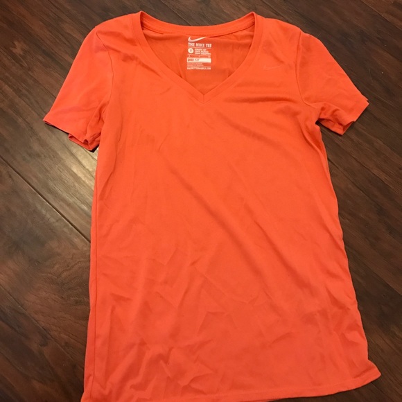 Nike Tops - Nike exercise t-shirt