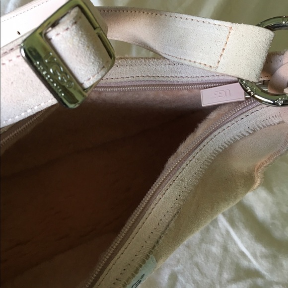 Ugg pink fur purse - Picture 3 of 4