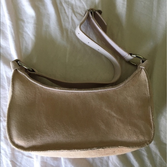 Ugg pink fur purse - Picture 4 of 4