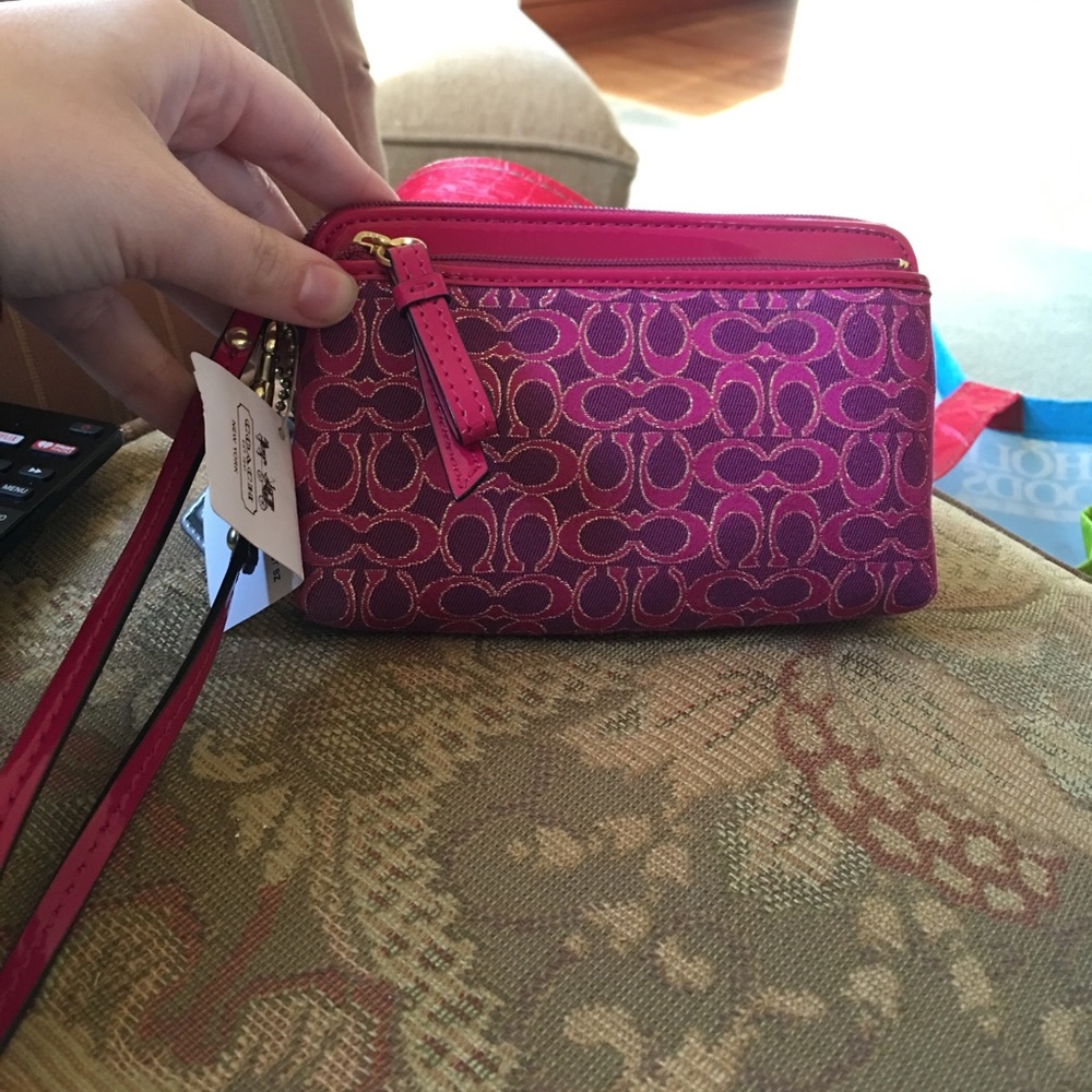 Coach wristlet NWT