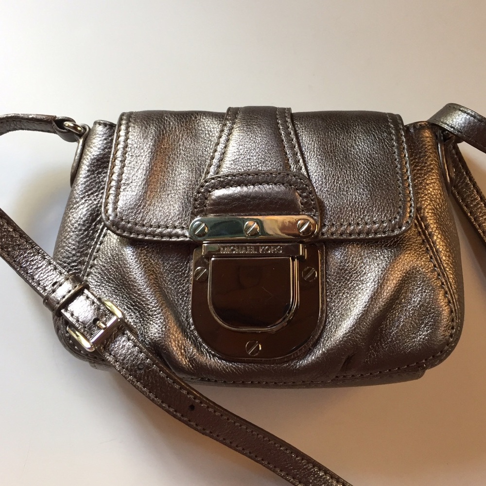 Michael Kors Charlton Crossbody