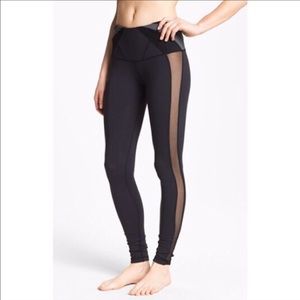 Black Karma Nellie Leggings Size XS