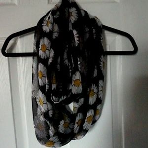 Infinity scarf