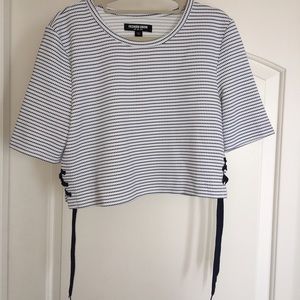 Cropped blue and white blouse