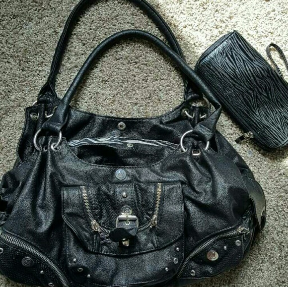 Purse and clutch wallet PRICE DROP! - Picture 1 of 7