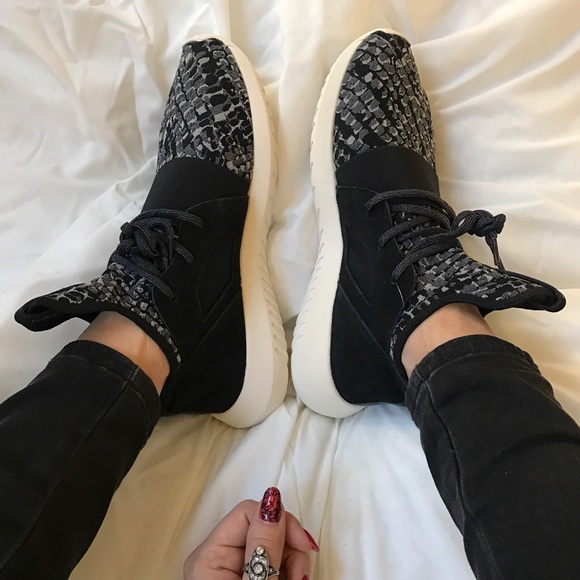 NWT adidas tubular defiant snake 🐍 print - Picture 3 of 7