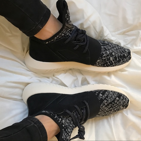 NWT adidas tubular defiant snake 🐍 print - Picture 6 of 7
