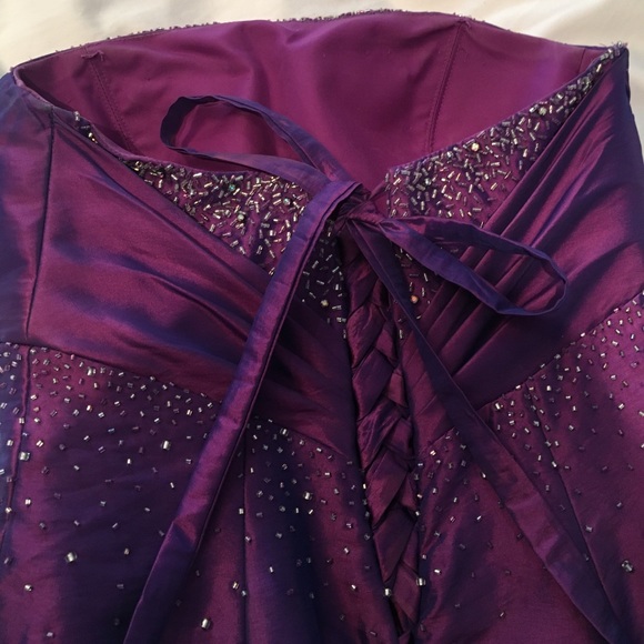 Purple sequin ball gown - Picture 4 of 4