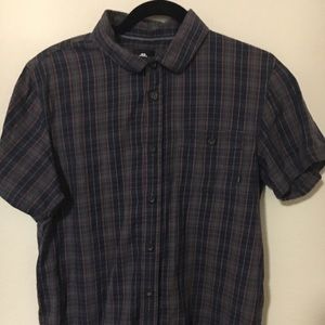 Short sleeve Element button up