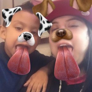 Meet your Posher, Claudia