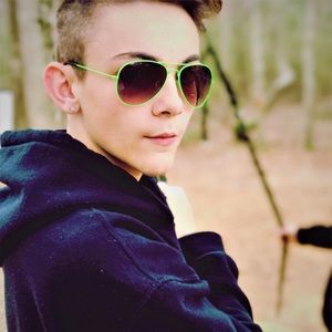 Meet your Posher, Austin