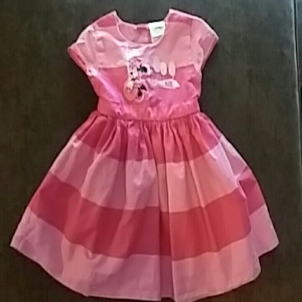 Girls Minnie Mouse dress