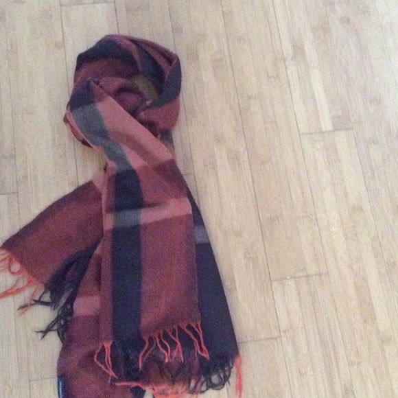 Plaid wool scarf - Picture 1 of 3