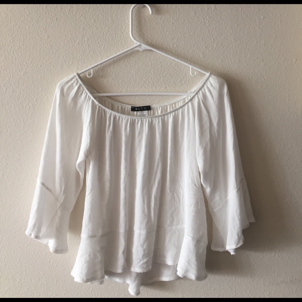 White Flowy Top SOLD