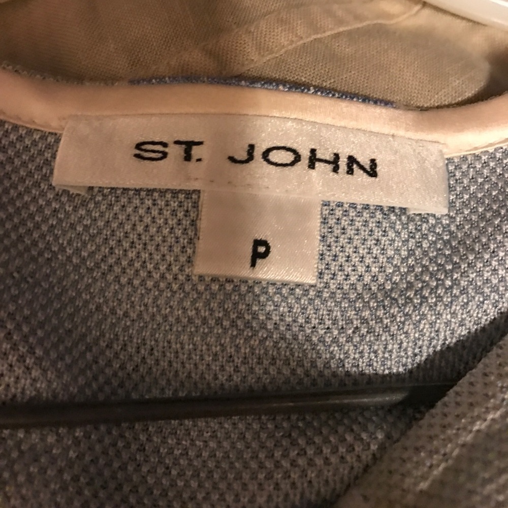 Shell top - Picture 2 of 3