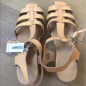 Old navy platform nude sandals
