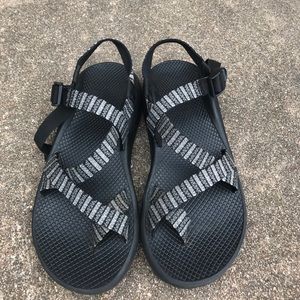 Men's Chaco Size 9