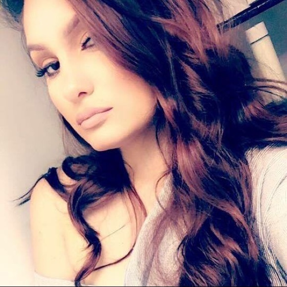 Meet your Posher, Sasha - Picture 1 of 1