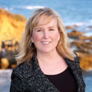 Meet your Posher, Carla