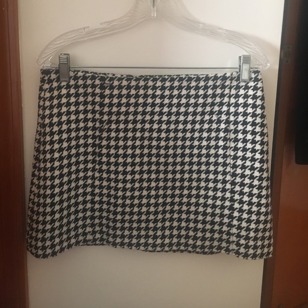 Express Houndstooth Mini Skirt