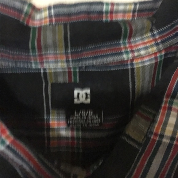 D.C. Button down - Picture 2 of 2