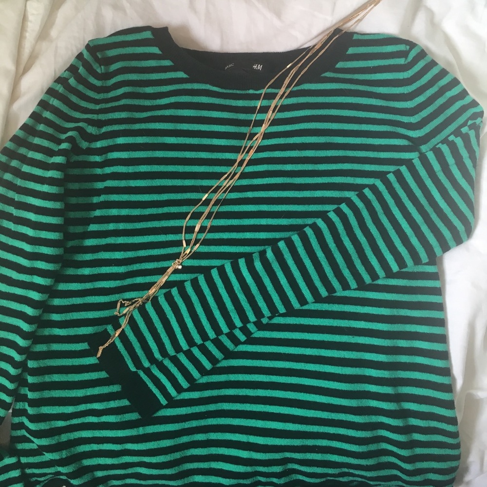 ☀️sale!☀️ H&M green and black striped top
