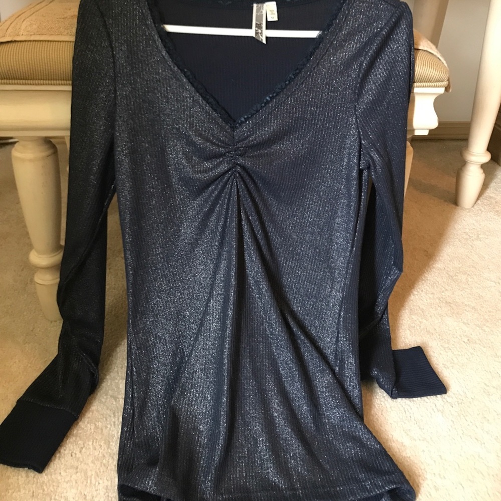 Dark blue shirt long sleeve