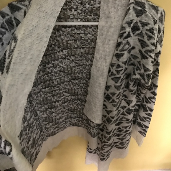 Cardigan - Picture 2 of 2