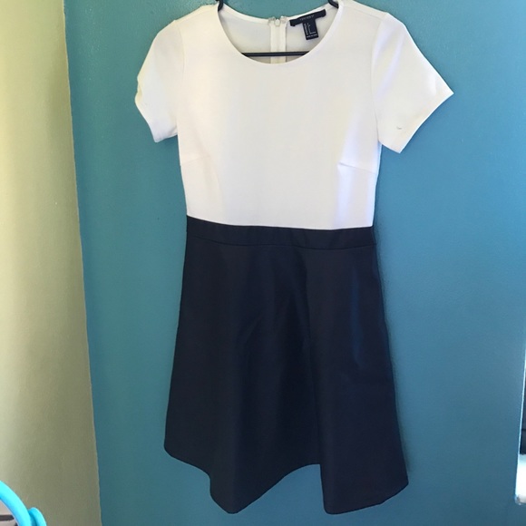 Dress - Picture 1 of 3