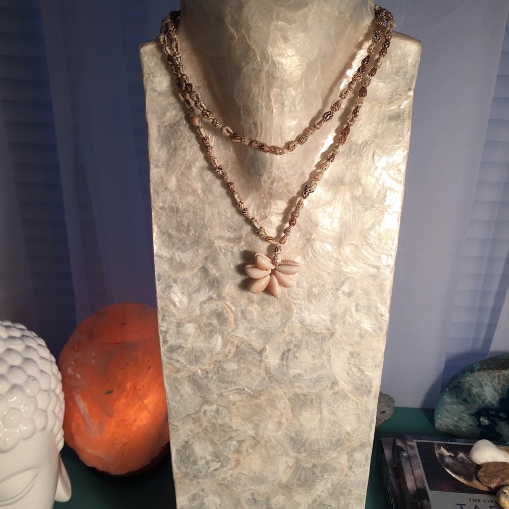 Shell necklace 🐚 - Picture 4 of 4