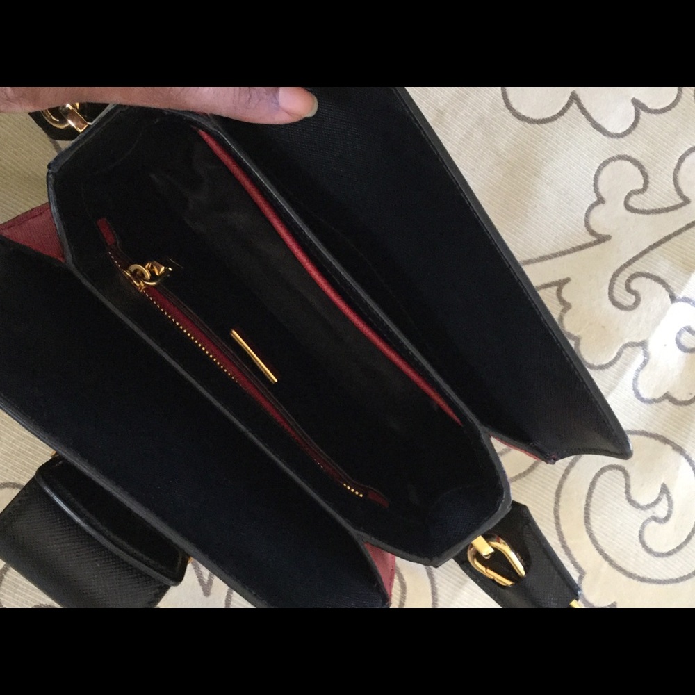 PRADA Bicolor Turn-Lock Saffiano Handbag - Picture 3 of 4
