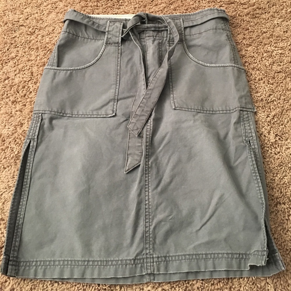 American Eagle Gray Skirt size 0