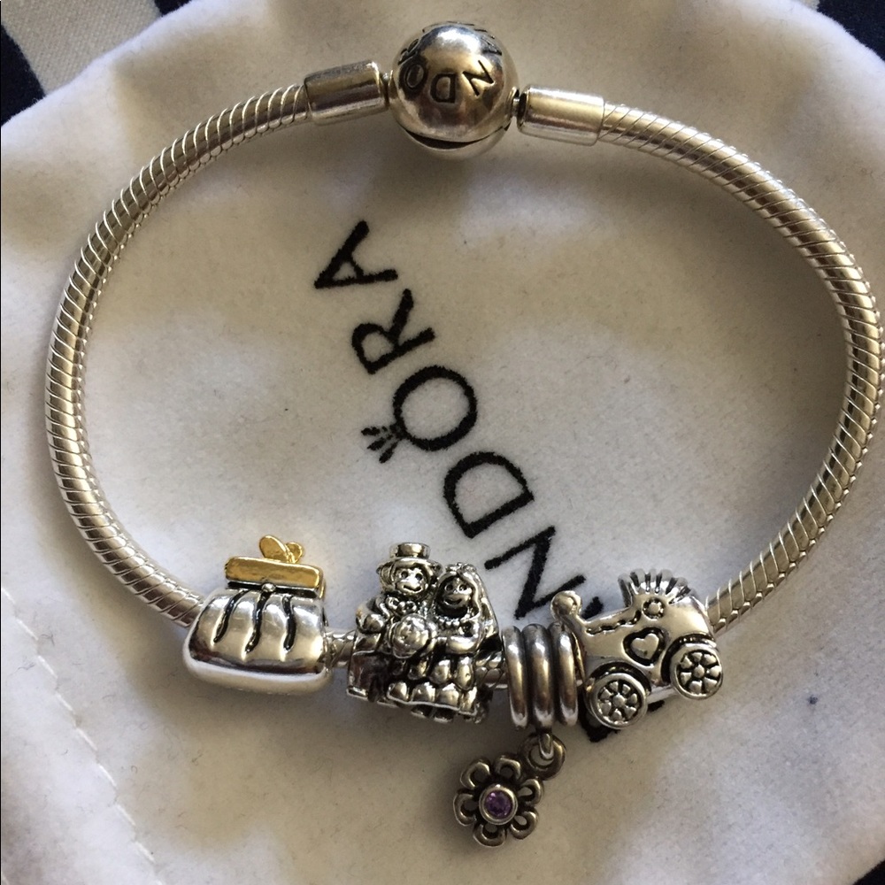 💕Authentic Pandora 7" Bracelet with Charms💕