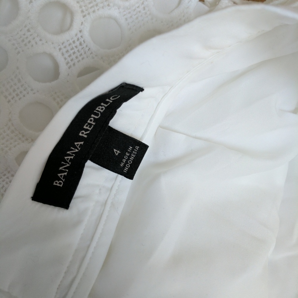 Banana Republic white eyelet pencil skirt - Picture 4 of 4