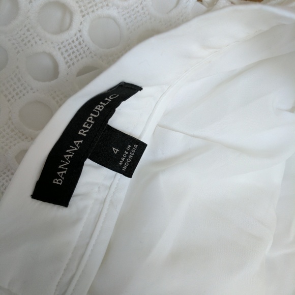 Banana Republic white eyelet pencil skirt - Picture 4 of 4