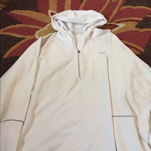 Nike Dry Fit Pullover!