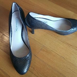 Louise er Cie black gold snake skin pump