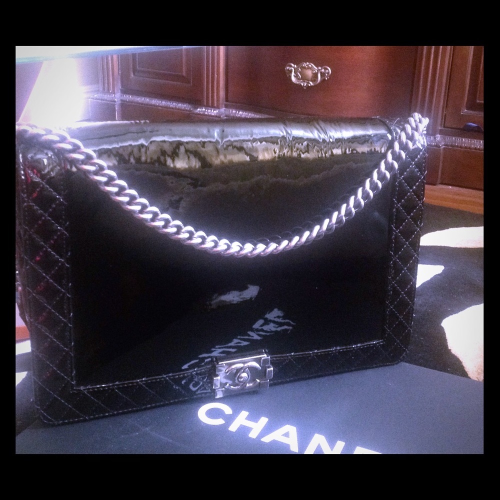 ‼️SOLD‼️ Chanel boy patent leather reverso maxi XL
