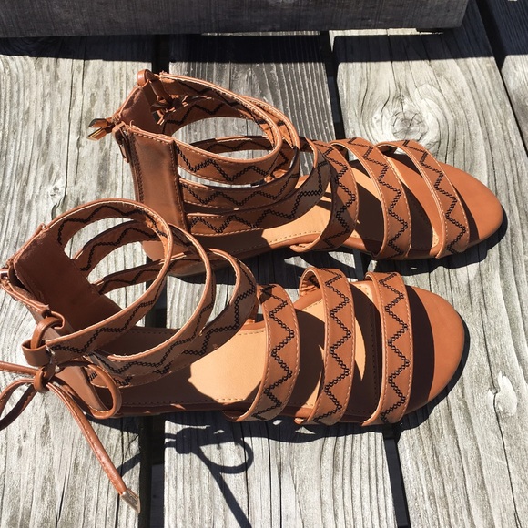 FINAL PRICE 5️⃣🌟! Cognac Gladiator Sandals! NEW! - Picture 4 of 8