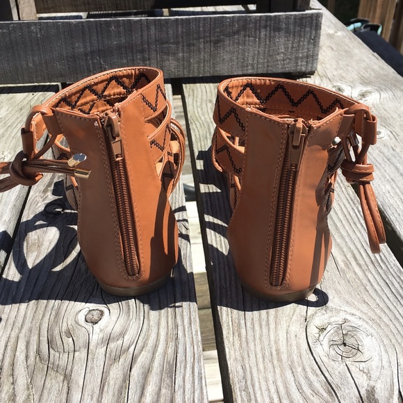 FINAL PRICE 5️⃣🌟! Cognac Gladiator Sandals! NEW! - Picture 7 of 8