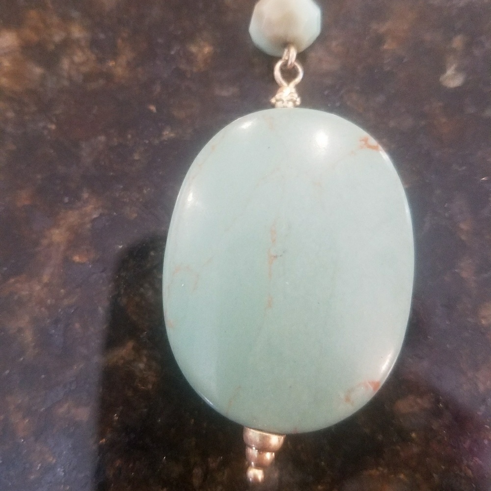 Jewelry - Picture 2 of 3