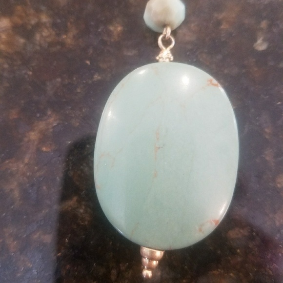 Jewelry - Picture 2 of 3