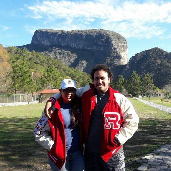 Meet your Posher, Alexandra - Picture 1 of 1