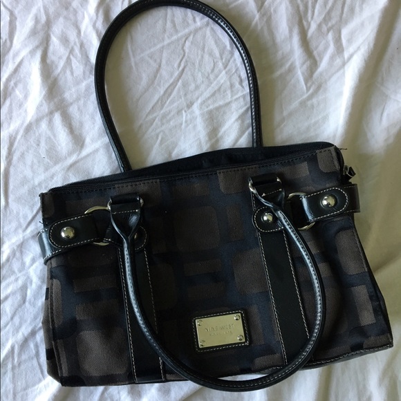 Nine West purse - Picture 1 of 4