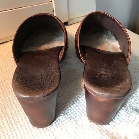 Ugg clogs sz 9 - Picture 4 of 7